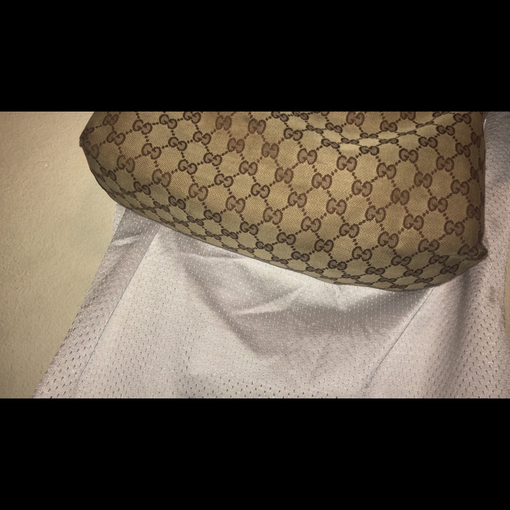 Gucci - Picture 4 of 6